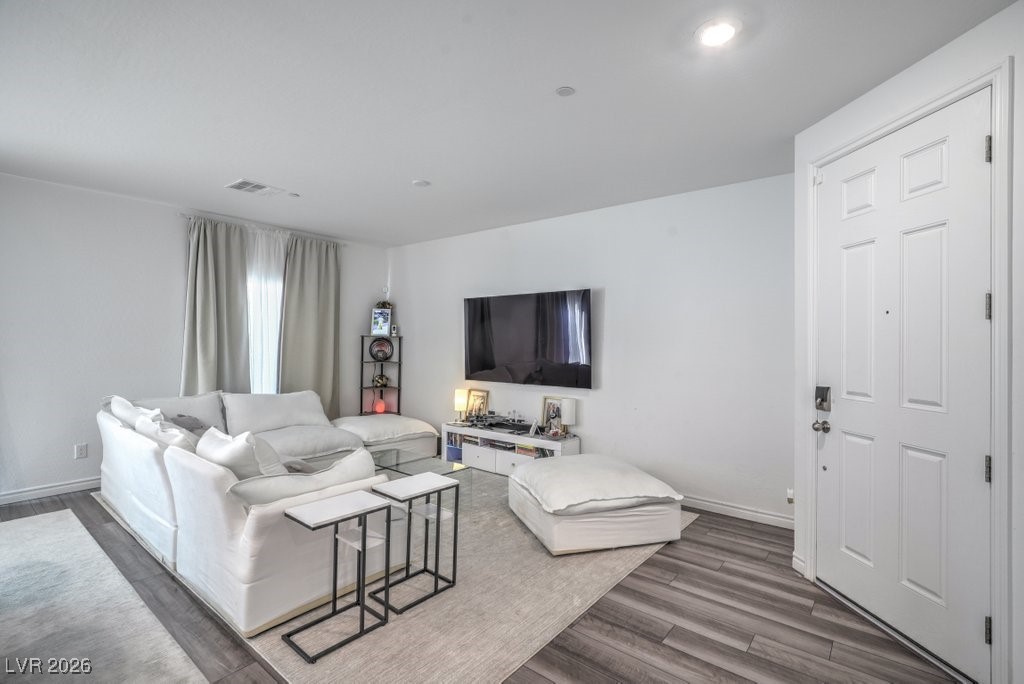 7318 N Decatur Boulevard 4