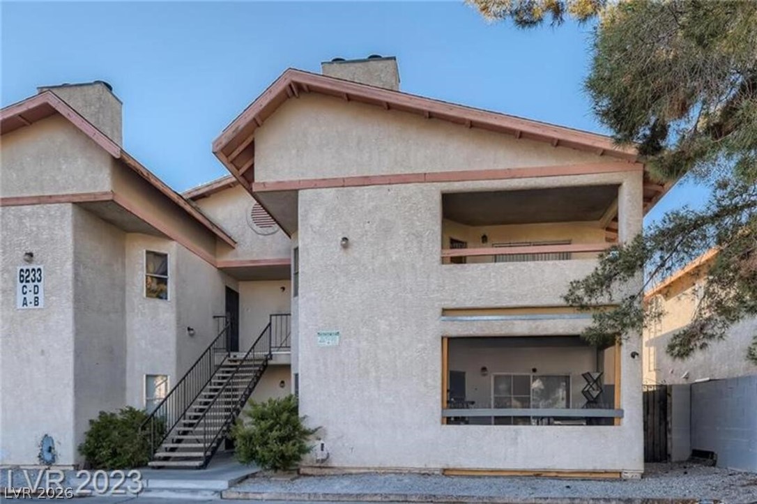 6233 Ilanos Lane