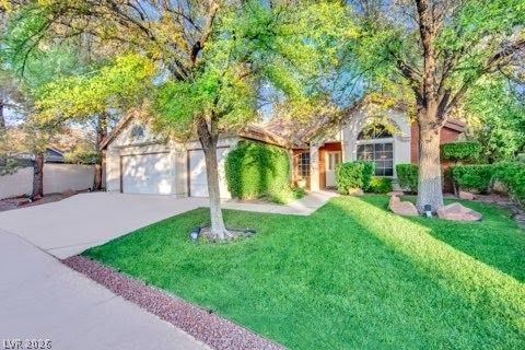 Photo of 2808 Cotton Cloud Road, Las Vegas, NV 89117 (MLS # 2778104)