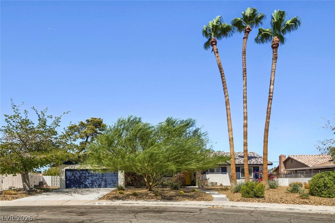 3908 El Jardin Avenue
