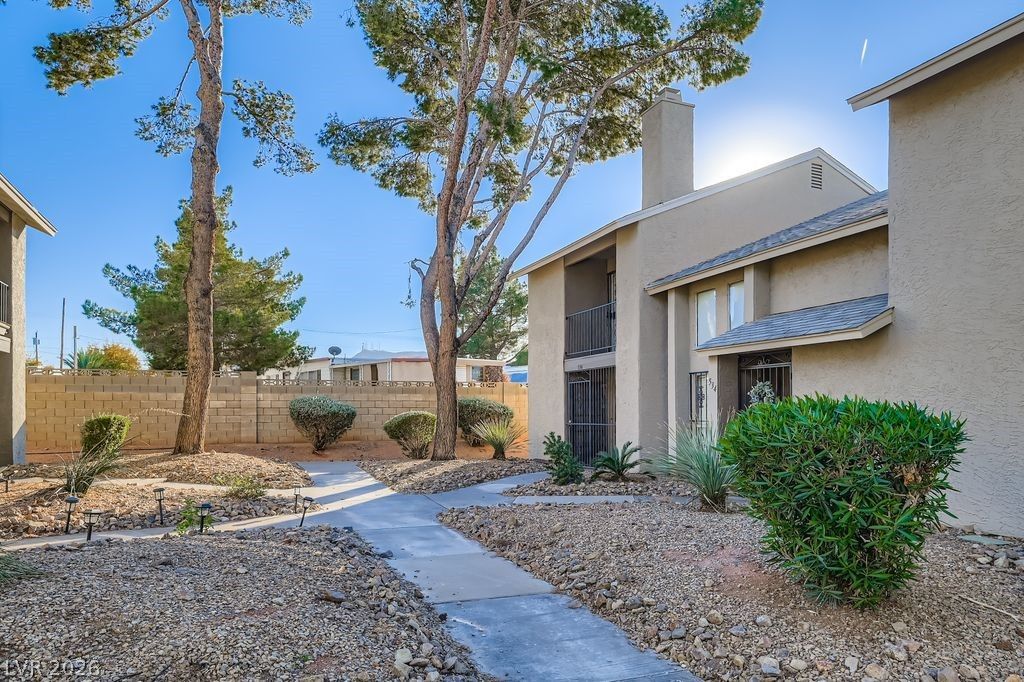Photo of 534 Sellers Place, Henderson, NV 89011 (MLS # 2776118)