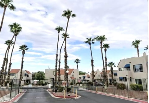 Condo For Rent - 4331 Sanderling Circle #48<br/> Clark County, Las Vegas, NV 89103