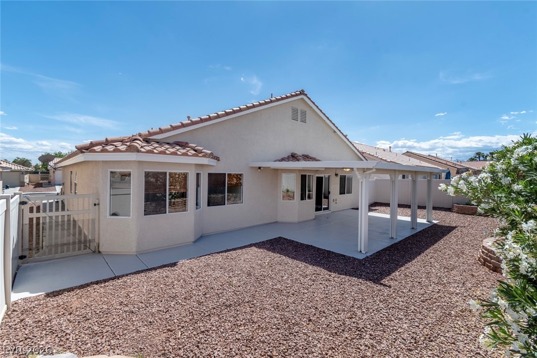 1424 Iris Kelly Avenue