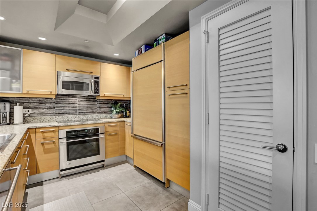 222 Karen Avenue 501