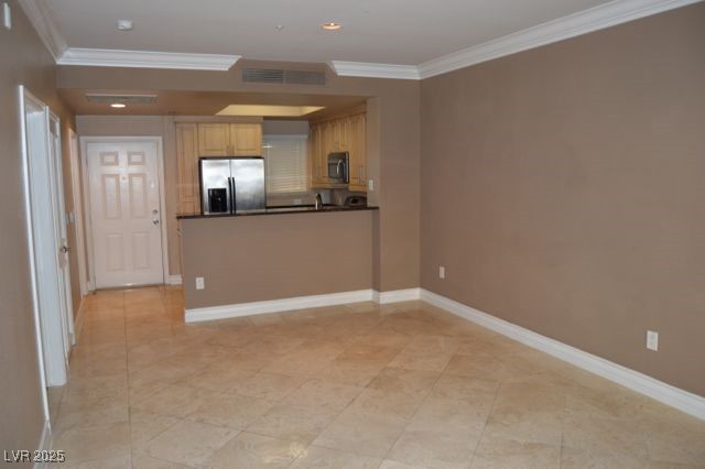 260 E FLAMINGO Road 116