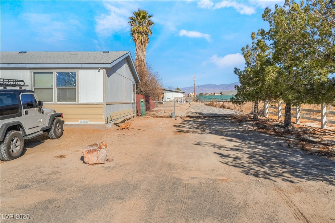 2800 E Deerskin Street, Pahrump, Nevada image 3