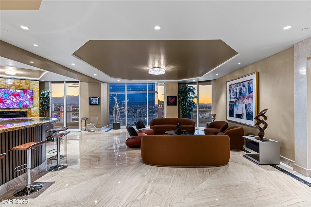 2877 Paradise Road 3202
