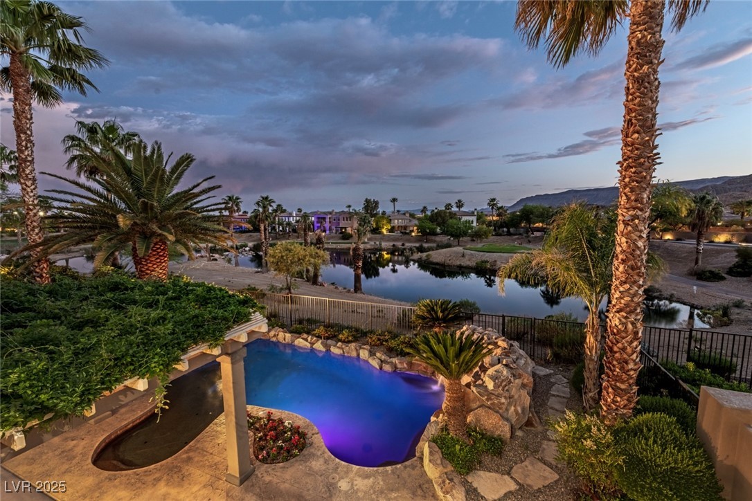 11359 Winter Cottage Place