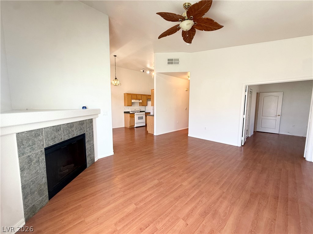 3320 Cactus Shadow Street 203