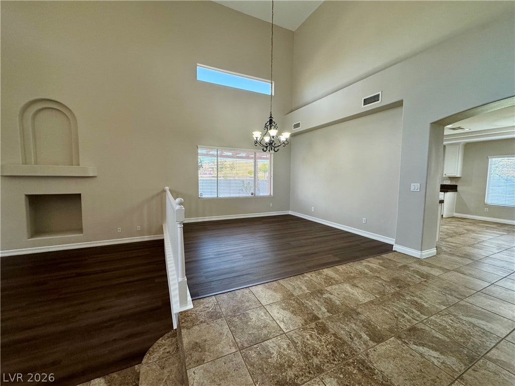6586 W Diablo Drive