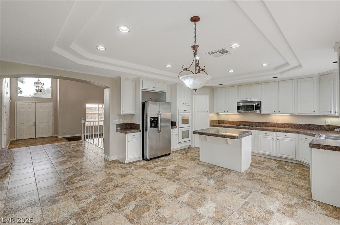 6586 W Diablo Drive