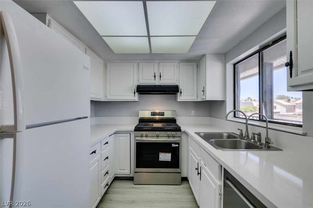 2832 Aster Court 0