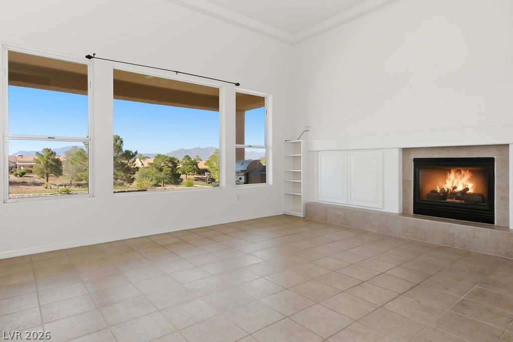 9820 Folsom Drive
