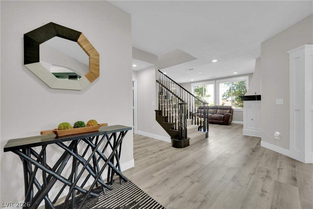 7566 Mezzanine View Avenue
