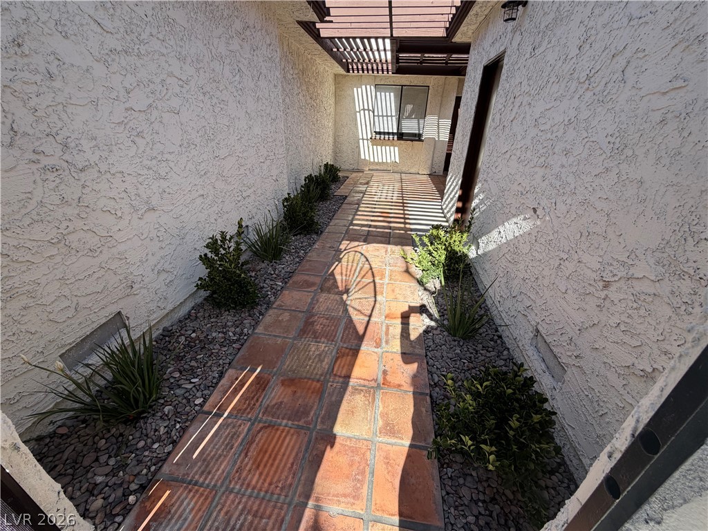 2732 San Martin Court