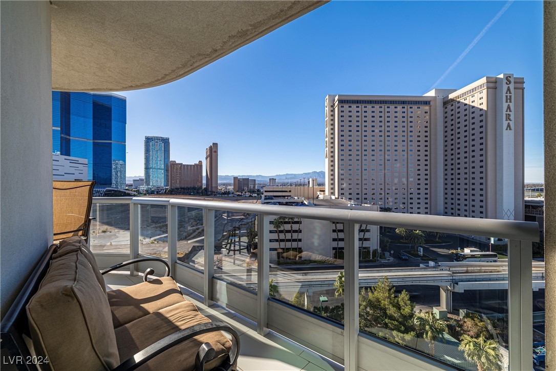 Las Vegas, Nevada 89109, United States, 2 Bedrooms Bedrooms, ,2 BathroomsBathrooms,Residential,Active,32604