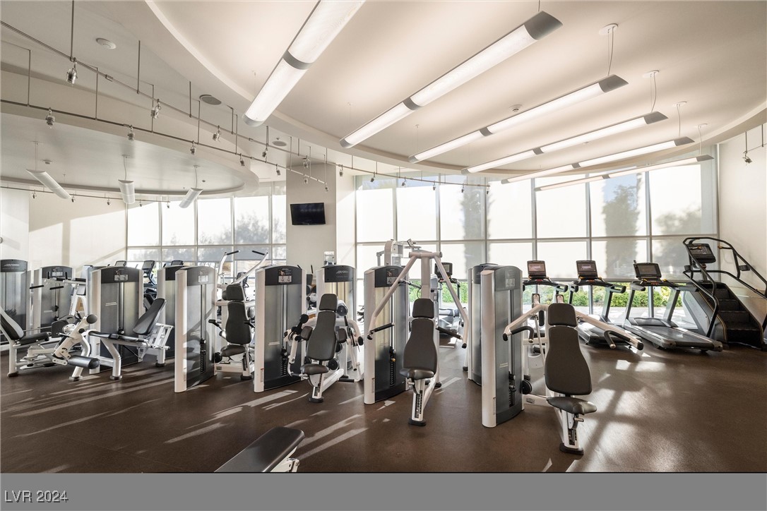 Las Vegas, Nevada 89109, United States, 2 Bedrooms Bedrooms, ,2 BathroomsBathrooms,Residential,Active,32604