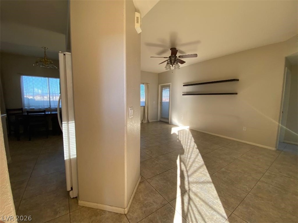 1050 E Cactus Avenue 1080