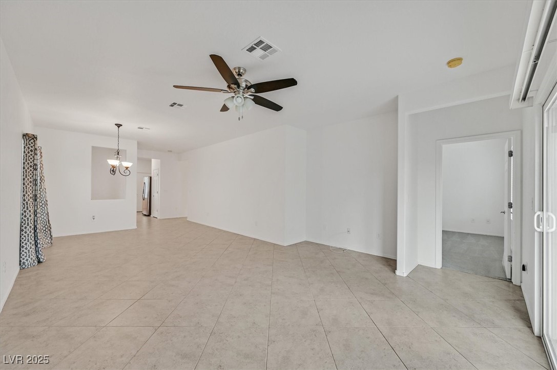 Properties 4 2413 N Desert Sparrow Avenue