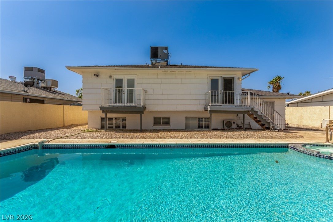 505 Vincent Way