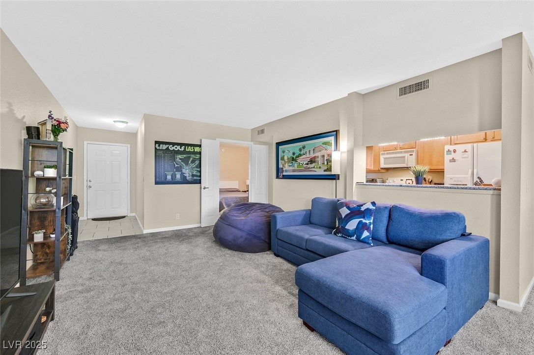 668 Oakmont Avenue 1724