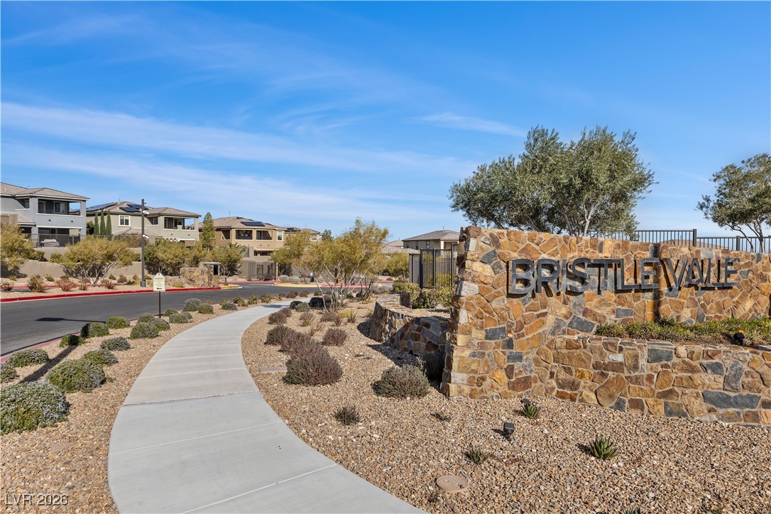 379 Spotted Dove Street