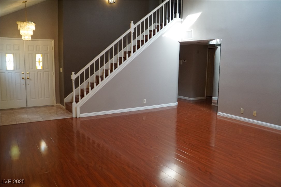3016 Waterside Circle