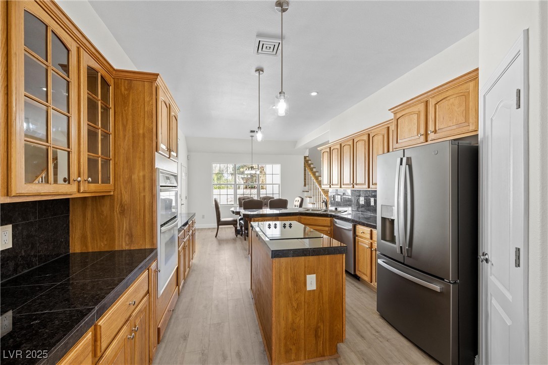 Las Vegas, Nevada 89120, United States, 5 Bedrooms Bedrooms, ,2 BathroomsBathrooms,Residential,Active,96227