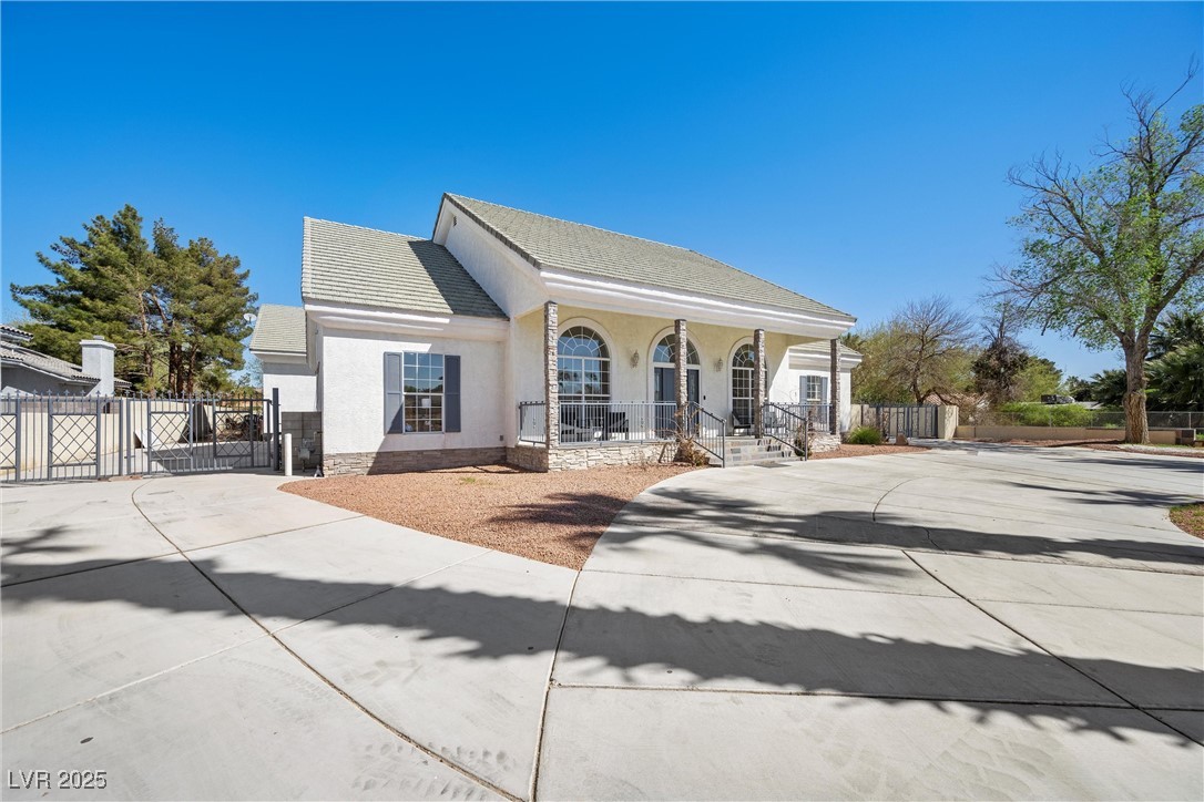 Las Vegas, Nevada 89120, United States, 5 Bedrooms Bedrooms, ,2 BathroomsBathrooms,Residential,Active,96227