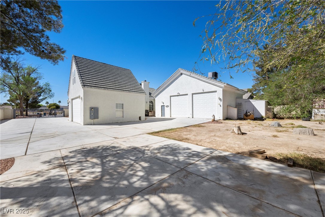 Las Vegas, Nevada 89120, United States, 5 Bedrooms Bedrooms, ,2 BathroomsBathrooms,Residential,Active,96227