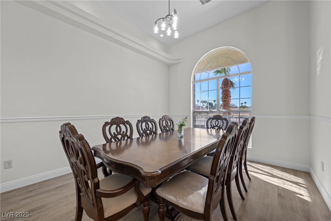 Las Vegas, Nevada 89120, United States, 5 Bedrooms Bedrooms, ,2 BathroomsBathrooms,Residential,Active,96227