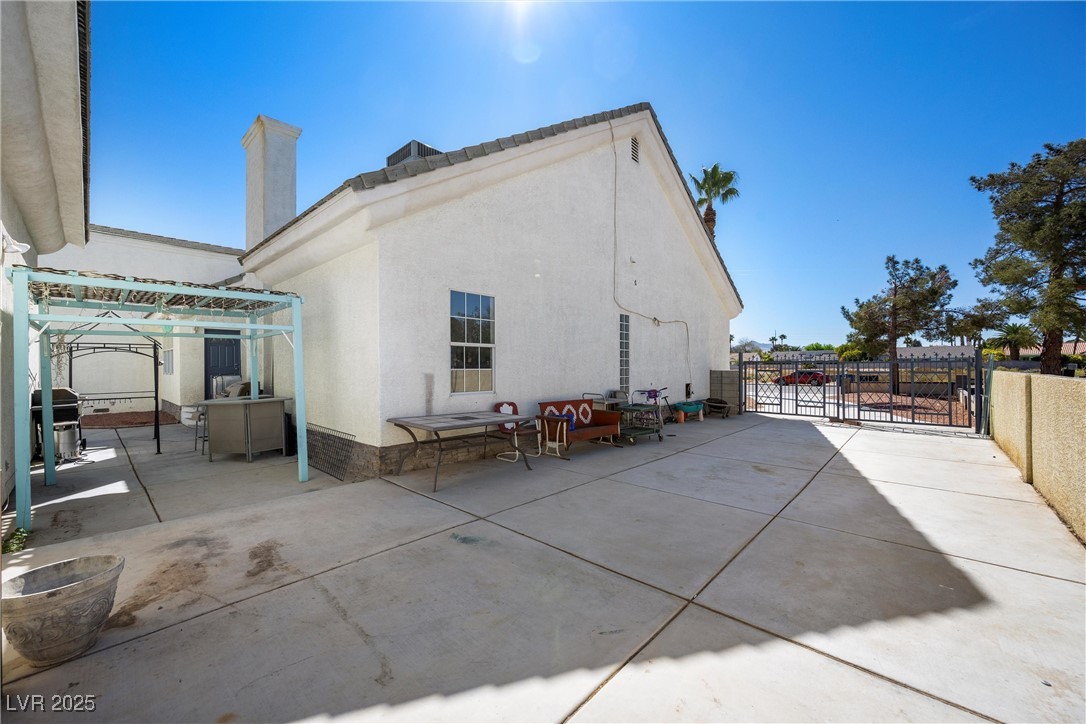 Las Vegas, Nevada 89120, United States, 5 Bedrooms Bedrooms, ,2 BathroomsBathrooms,Residential,Active,96227