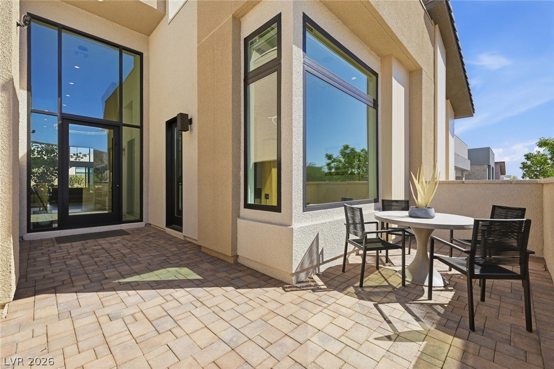 10794 Agate Cliffs Avenue