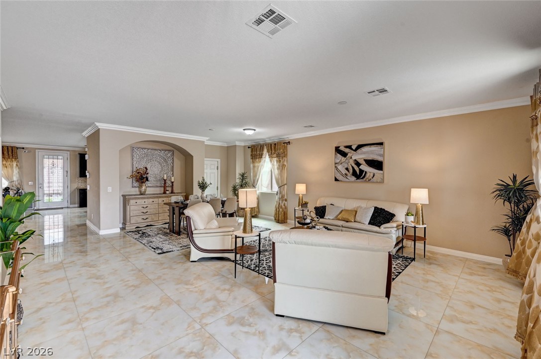 8223 Saddleback Ledge Avenue