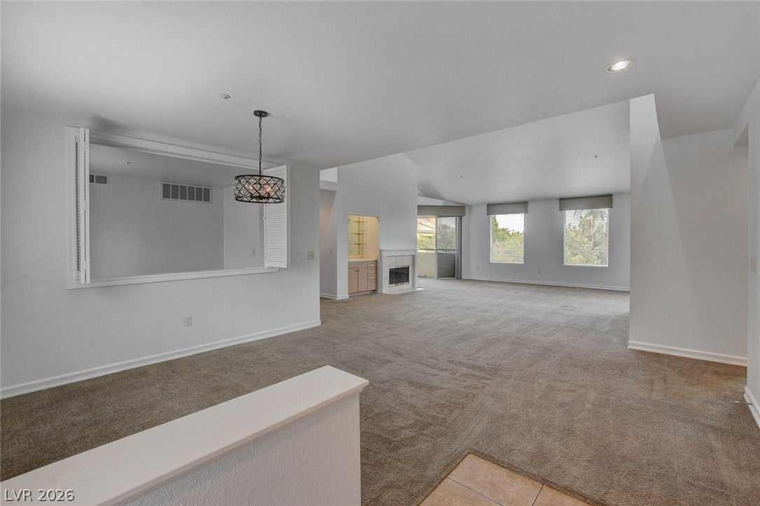 230 E Flamingo Road 404