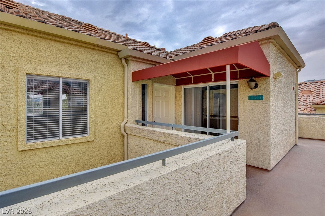 230 E Flamingo Road 404