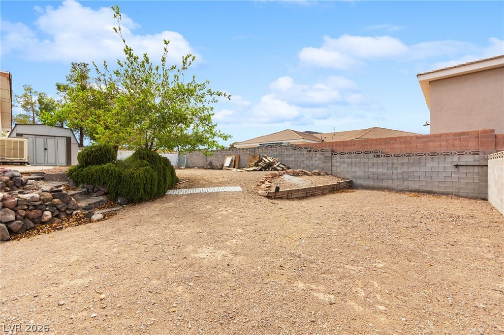 Photo of 270 E Middleton Drive, Henderson, NV 89015 (MLS # 2814320)