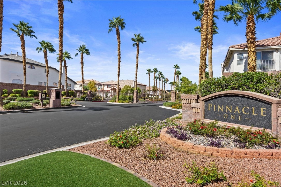 6706 Zephyr Wind Avenue