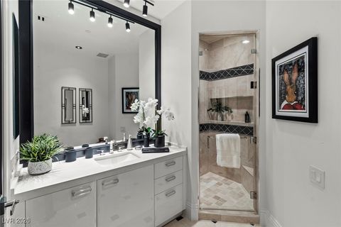 Tiny photo for 2747 Paradise Road #3404, Las Vegas, NV 89109 (MLS # 2752511)