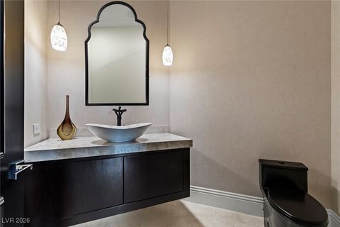 Tiny photo for 2747 Paradise Road #3404, Las Vegas, NV 89109 (MLS # 2752511)