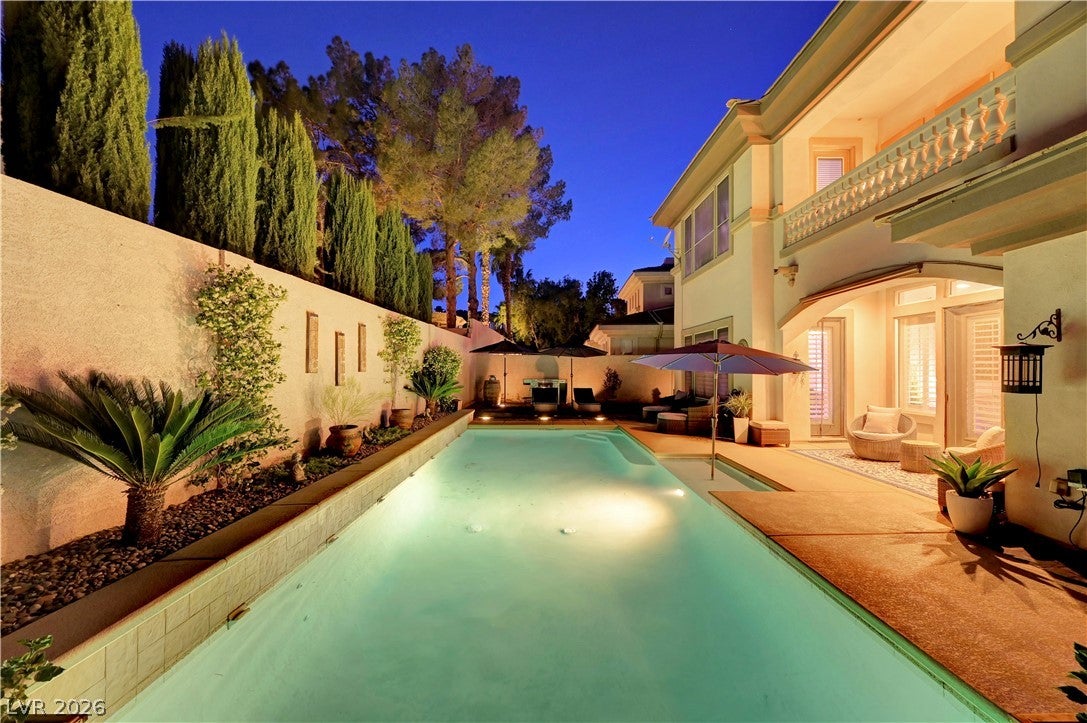 444 Pinnacle Heights Lane
