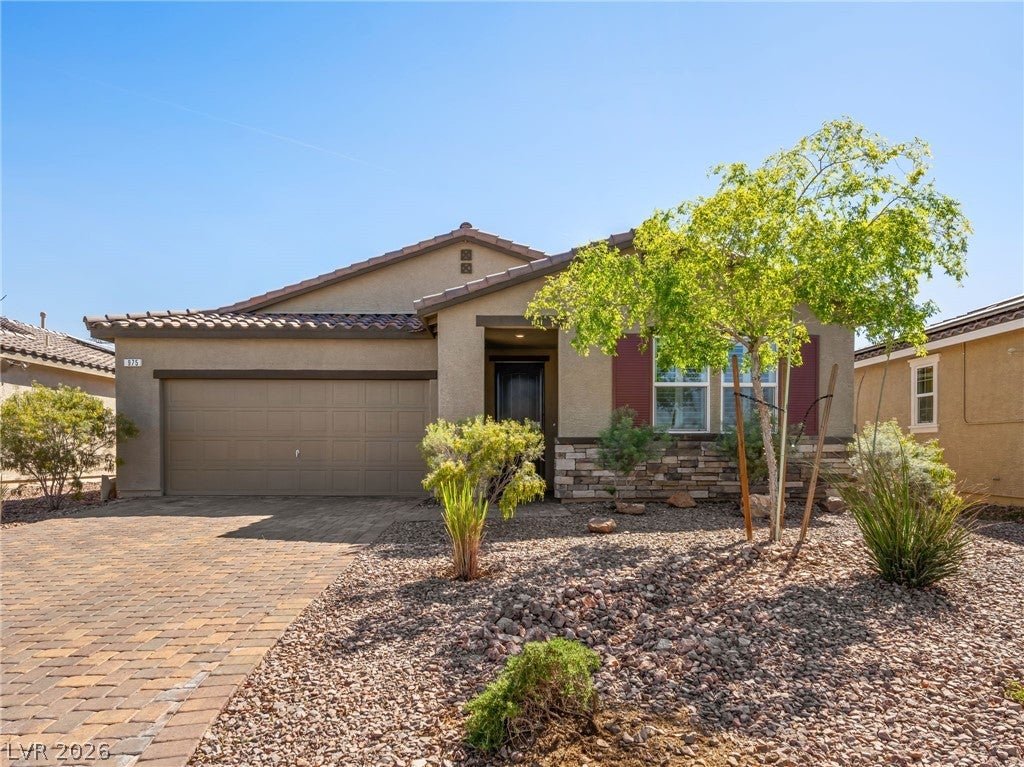 975 Twilight Glow Court