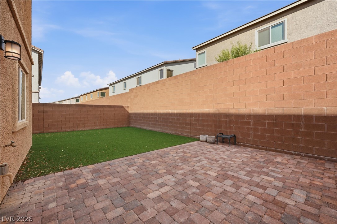 7037 Fossil Rim Street