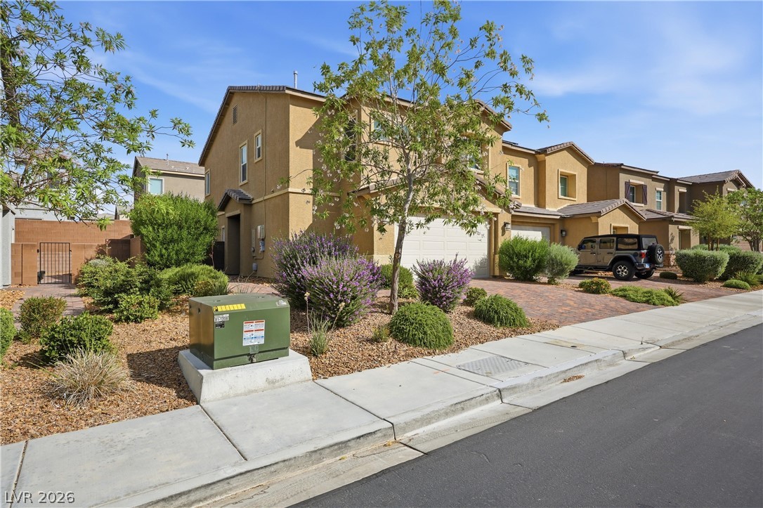 7037 Fossil Rim Street