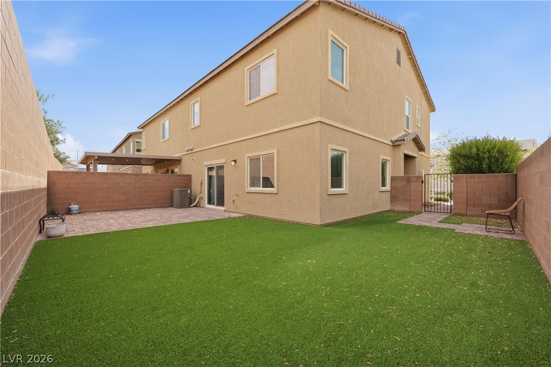 7037 Fossil Rim Street