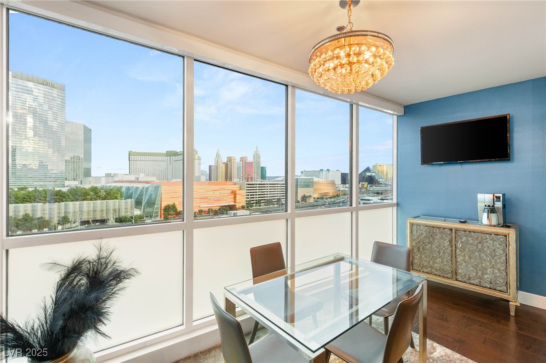 Las Vegas, Nevada 89103, United States, 2 Bedrooms Bedrooms, ,2 BathroomsBathrooms,Residential,Active,228530