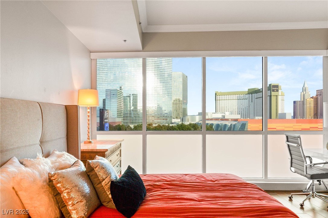 Las Vegas, Nevada 89103, United States, 2 Bedrooms Bedrooms, ,2 BathroomsBathrooms,Residential,Active,228530