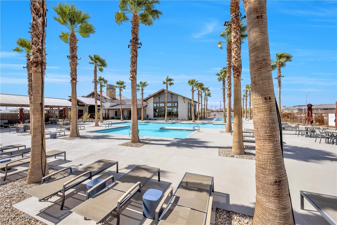 North Las Vegas, Nevada 89086, United States, 2 Bedrooms Bedrooms, ,2 BathroomsBathrooms,Residential,Active,253401