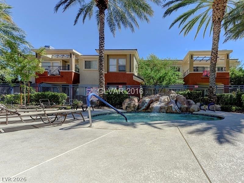 10711 Pappas Lane 201