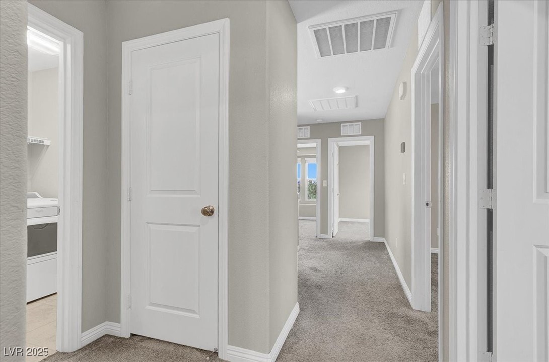 Henderson, Nevada 89044, United States, 5 Bedrooms Bedrooms, ,3 BathroomsBathrooms,Residential,Pending,190136